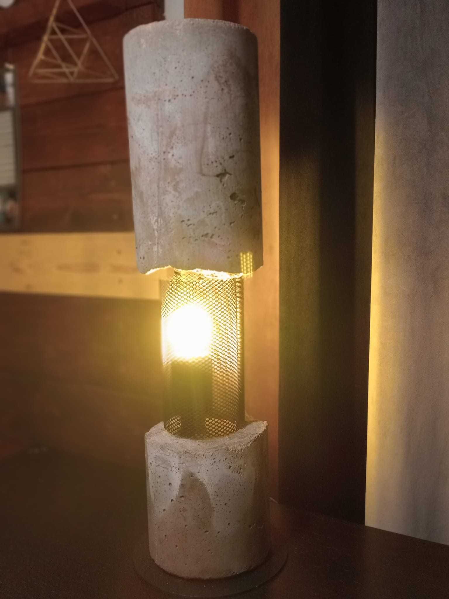 Lampa betonowa LOFT