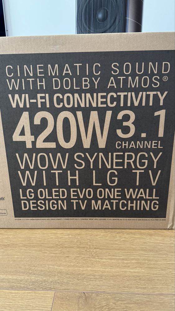 LG Soundbar Dolby Atmos + Subwoofer 420W