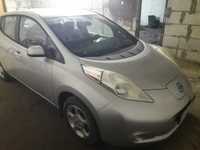 Nissan LEAF 2013