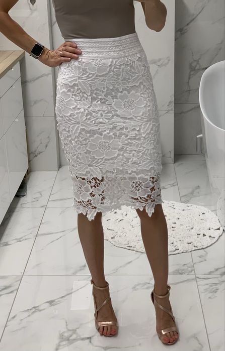 Spodnica z gipiury koronki biala midi elegancka olowkowa do pracy 34