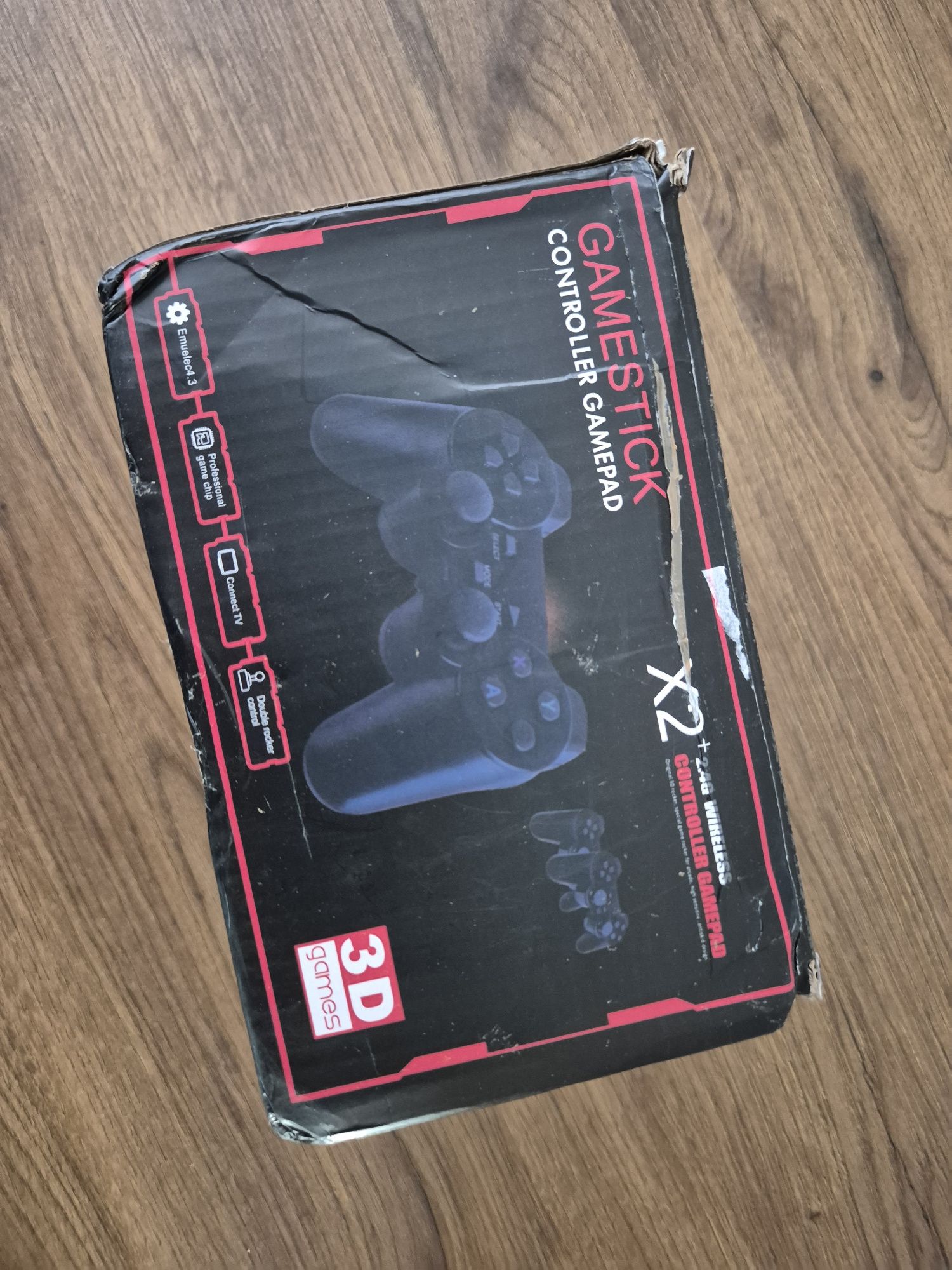Console de video game portátil em formato de "stick"