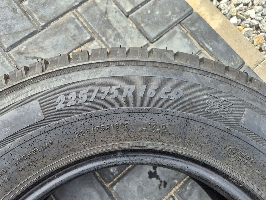 Michelin 225/75/16C Rok 2020 jak nowe 100%bieżnika Cena za 4szt letnie