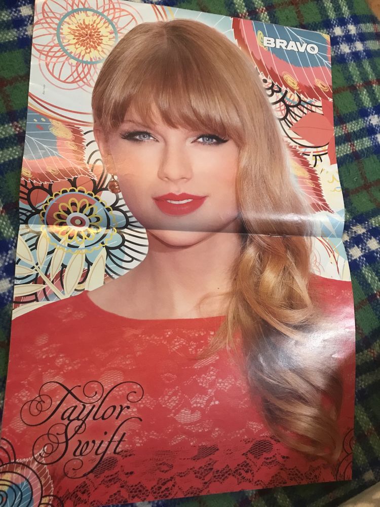 Posters bravo (taylor lautner, taylor swift, katy perry etc.)