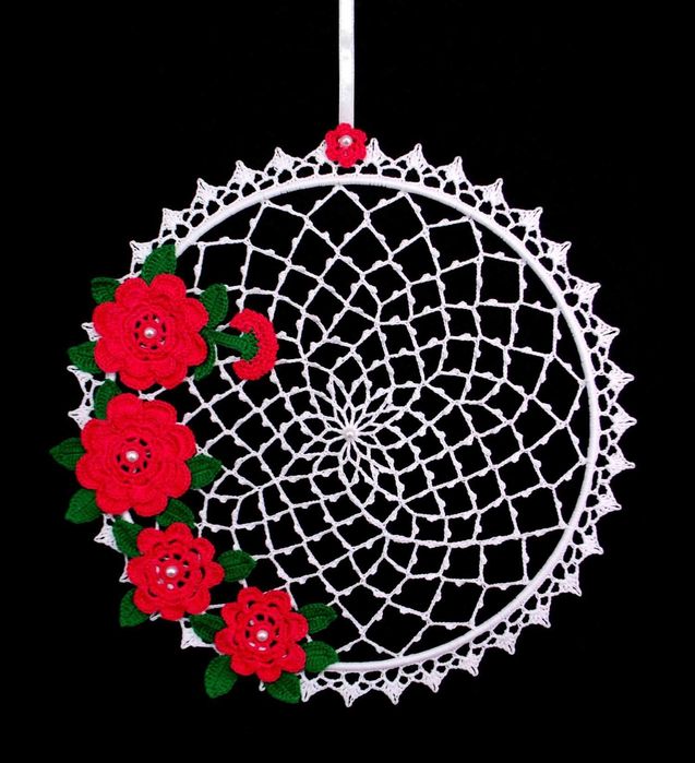 Zawieszka ozdoba na okno szydełkowa 29cm biało-czerwona (Z140)