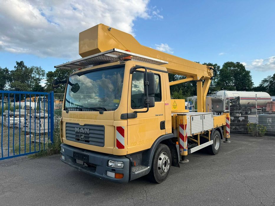 Автовишка MAN TGL 8.150 Bison TKA 28  95 тис. км. коротша за Rutmann