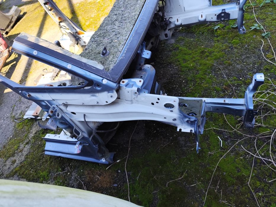 Citroen C4 II Picasso 14- Prawy Przód Prawa Ćwiartka Podłużnica Fartuc