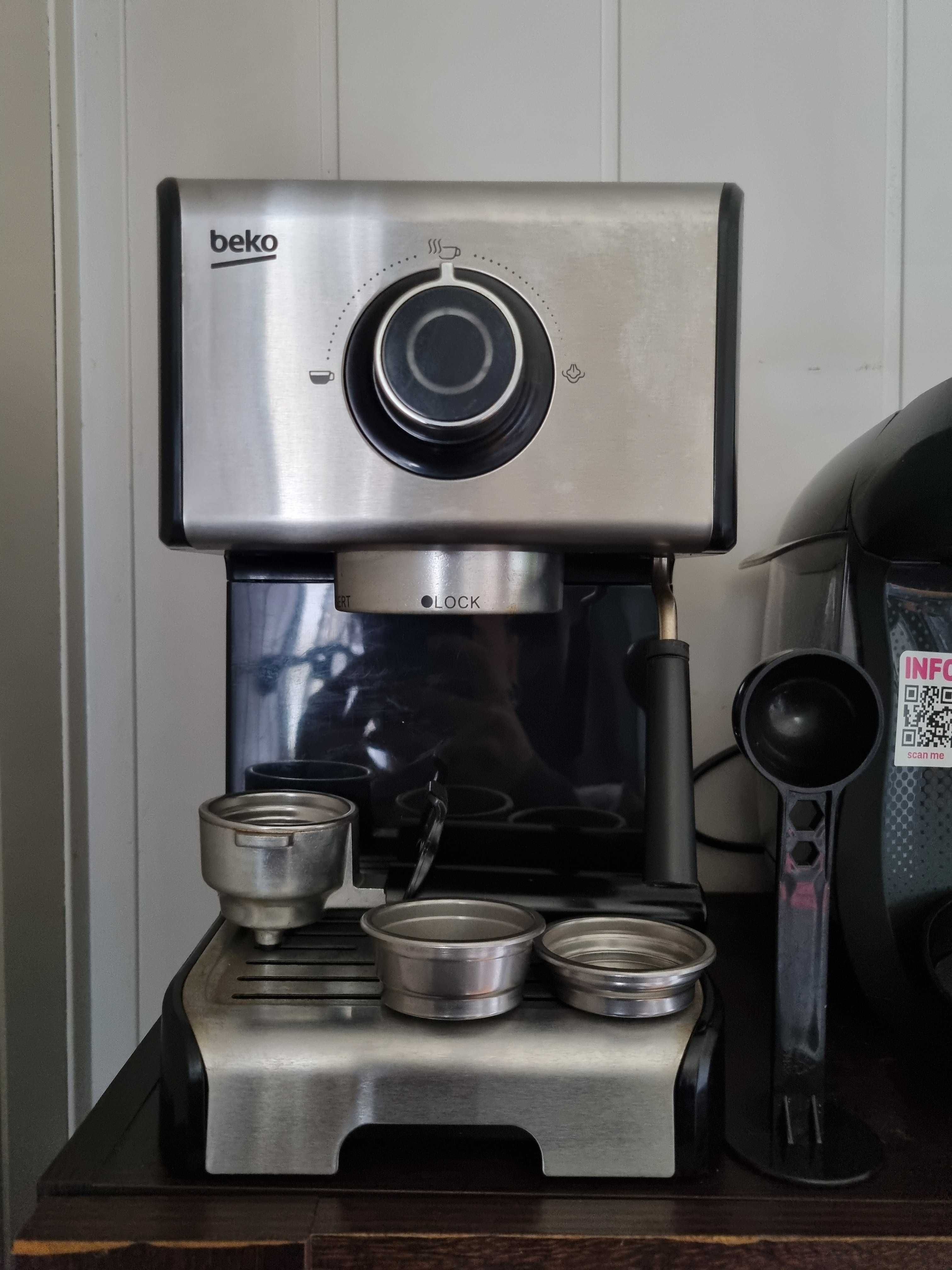Ekspres kolbowy firmy Beko model CEP 5152B