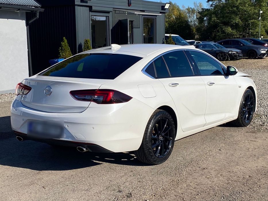 Opel Insignia Rej. 01/2018 BiTurbo 210KM 4x4 Wentylowane Fotele Skóra Full LED Aut.