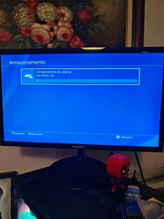 PlayStation 4 Slim, 1 T SSD.