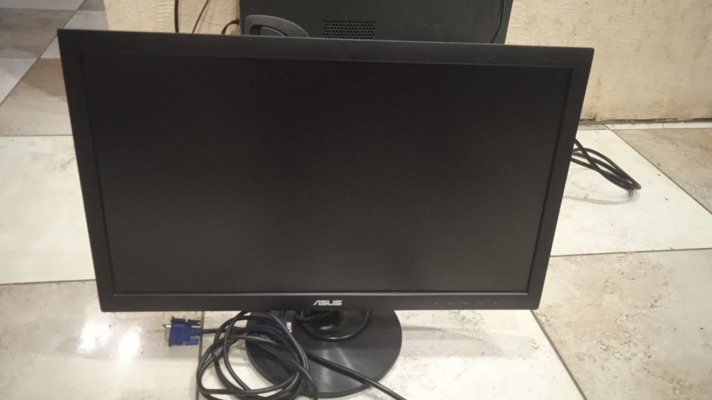 LED Монітор 22" Asus VS228de (VGA) Full HD 1920x1080