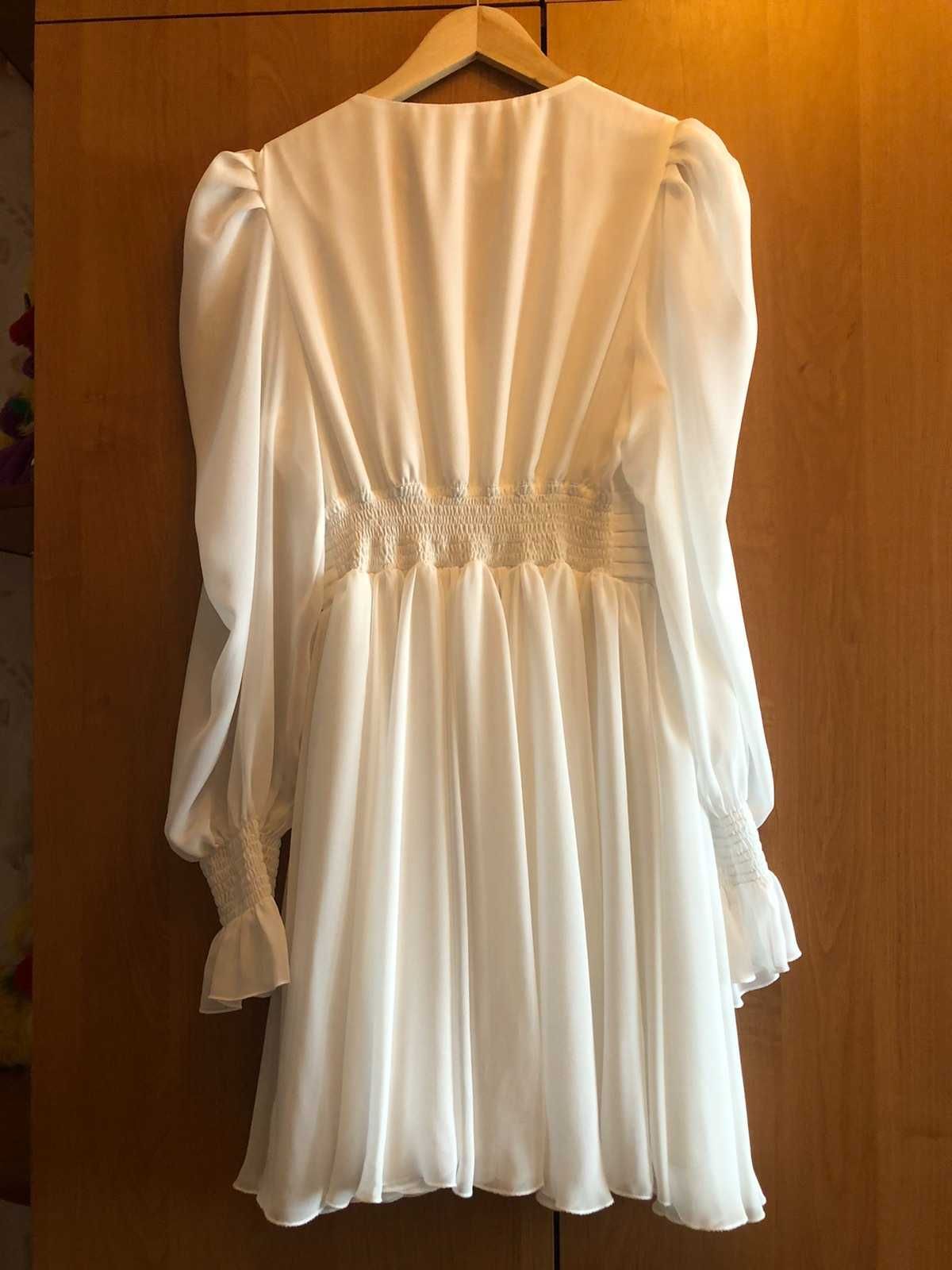 Авторська біла сукня