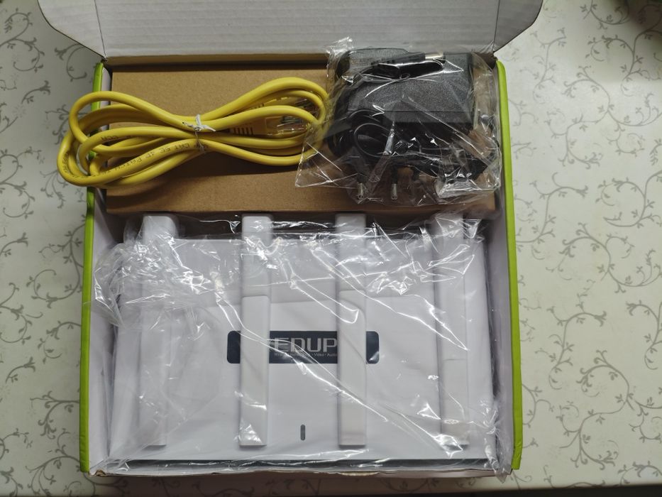 Продам роутер Edup 2960s