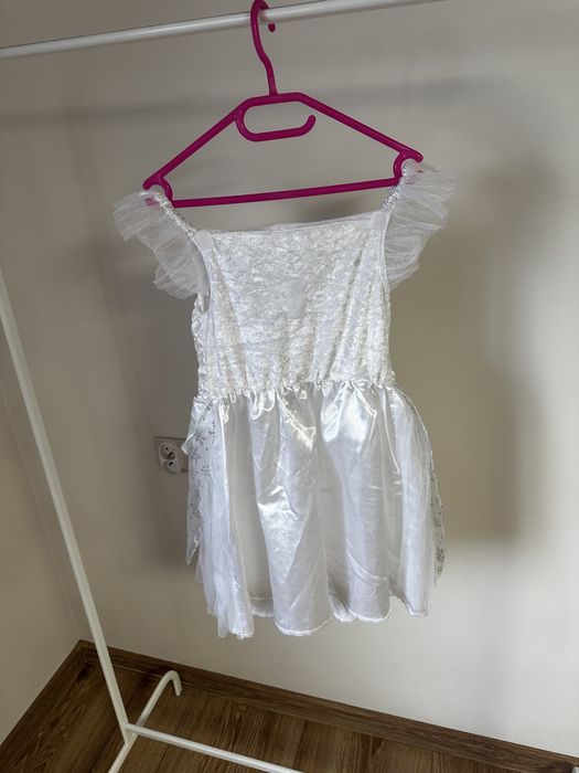 Strój przebranie anioł jasełka śnieżynka George 122-128 cm