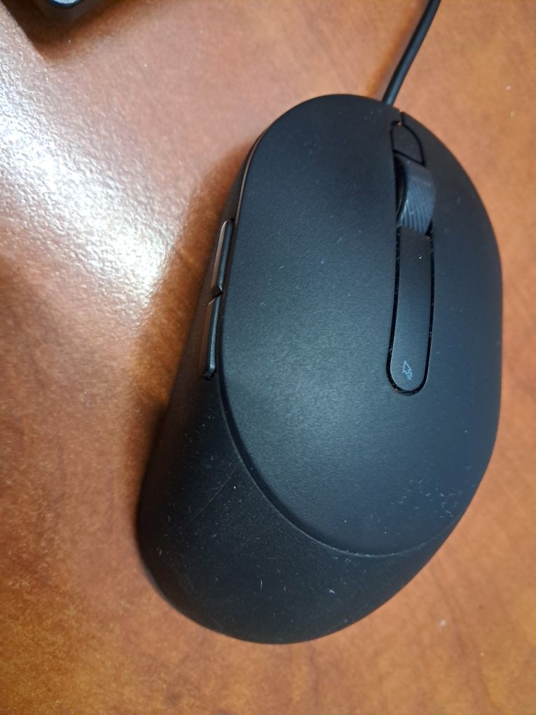 Zestaw Mysz Dell MS3220 i Klawiatura Dell KB216-B QuietKey