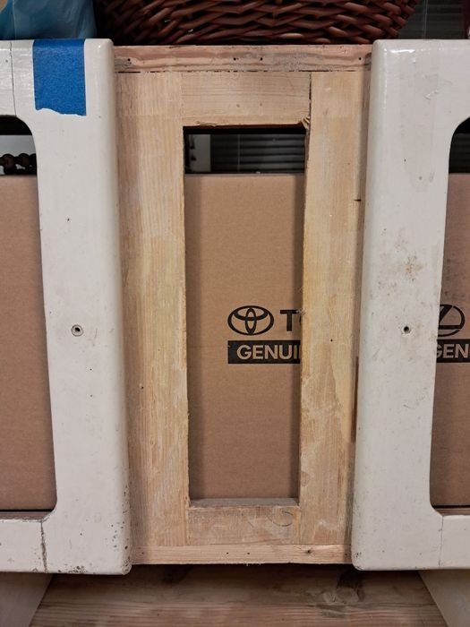 Kredens do renowacji