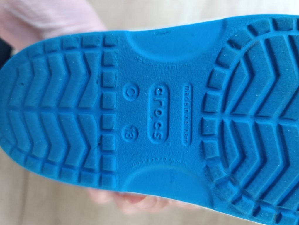 Crocs сандалі C13