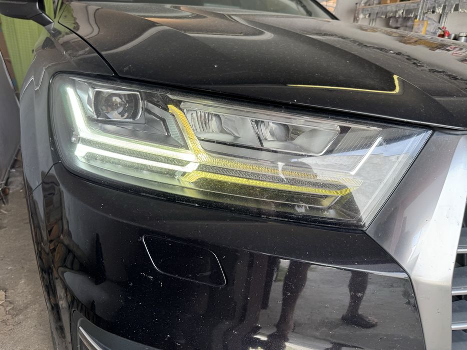 Свтлопровід фар drl дхо  full led audi q7 4m 2017-2019 року