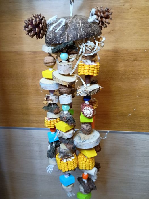 Duży Gryzak dla Papug – Ręcznie Robiony 55cm