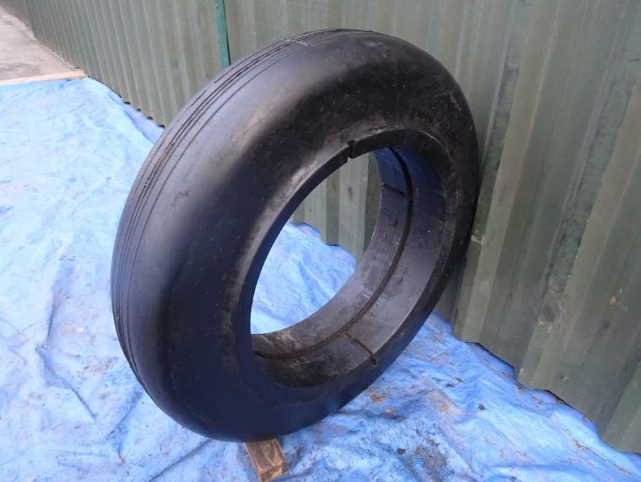 Opona Pełna Tlmo 3-85 3 - 85