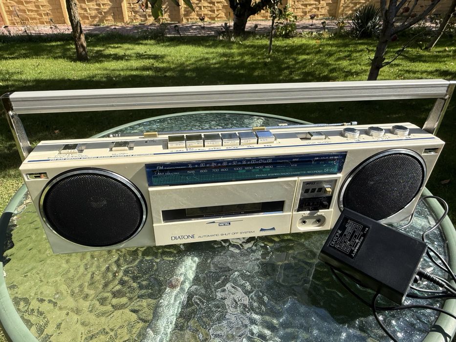 Продам магнитолу DIATONE TA-51S