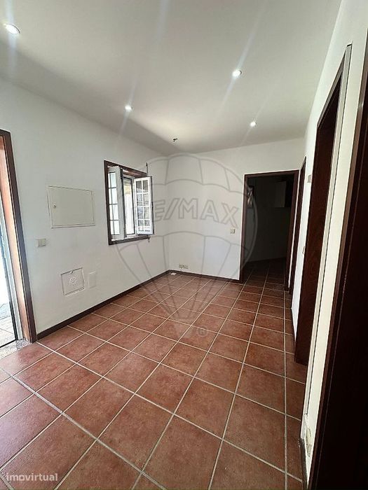 Moradia T2 para arrendamento