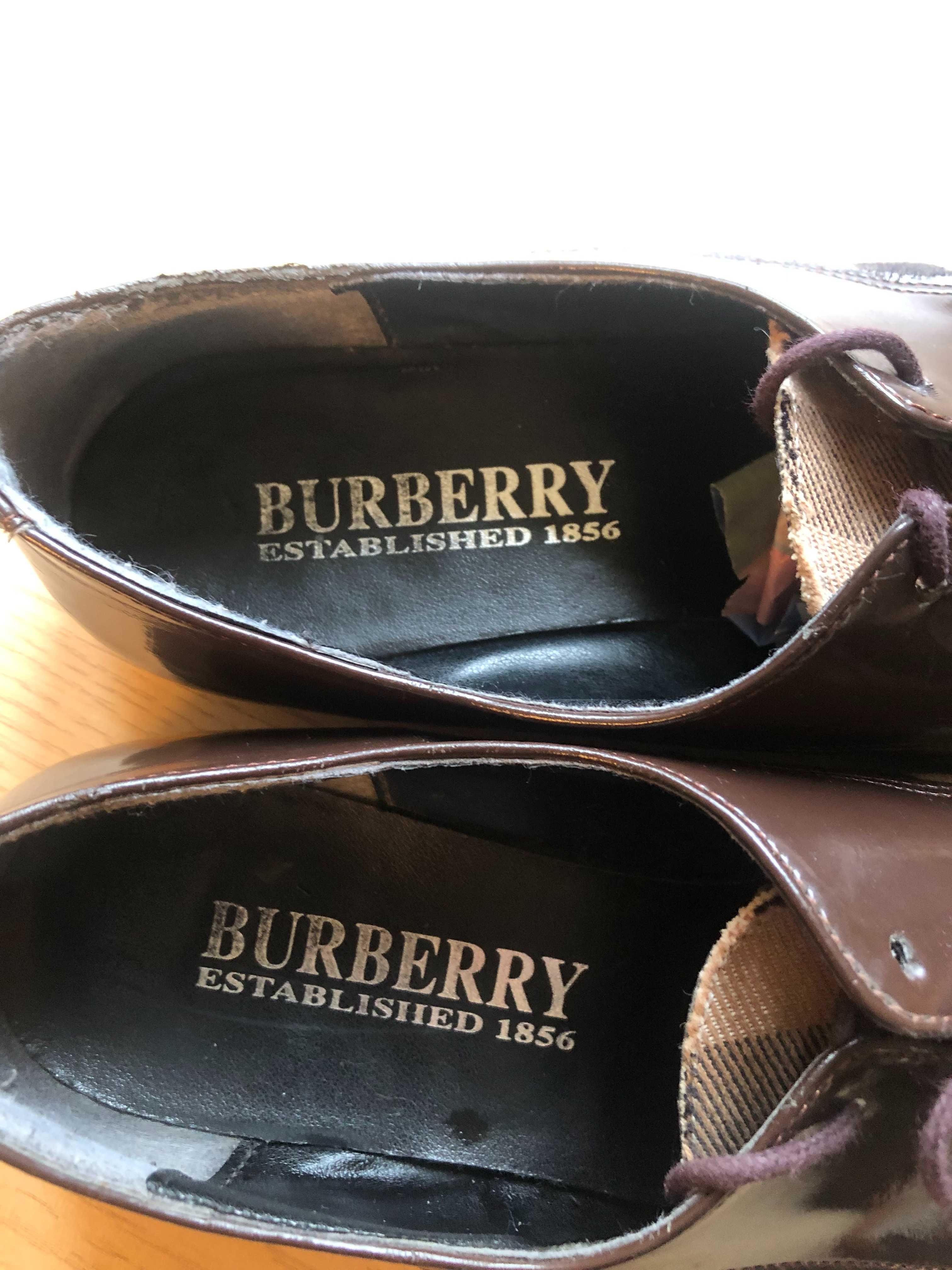 Женские туфли Burberry