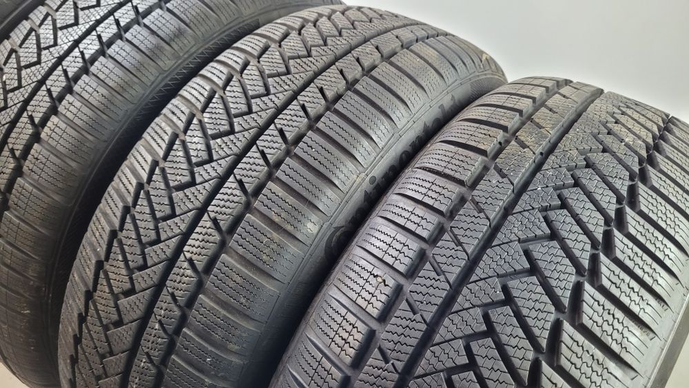 Ładne opony zimowe 235/50R19 Continental op.372