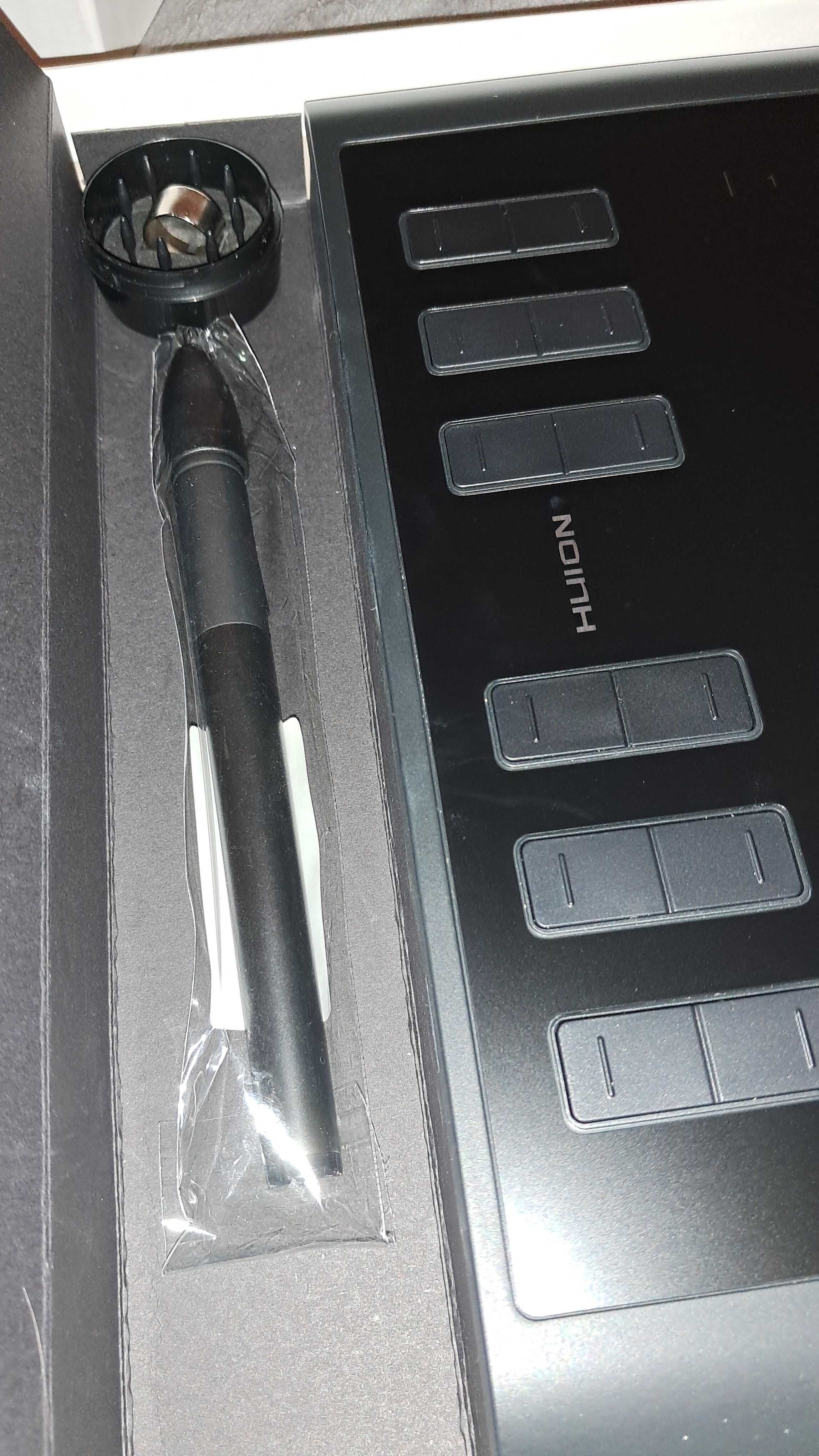 Tablet graficzny HUION NEW 1060 Plus