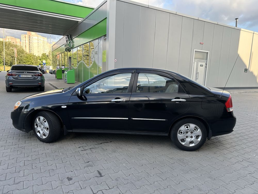 Kia Cerato 1 власник / дизель
