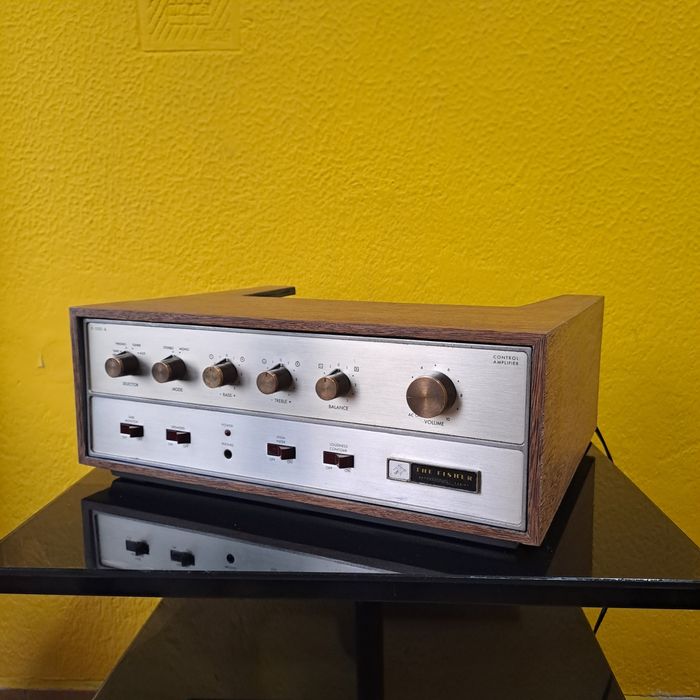 The Fisher X100a amplificador integrado valvulado