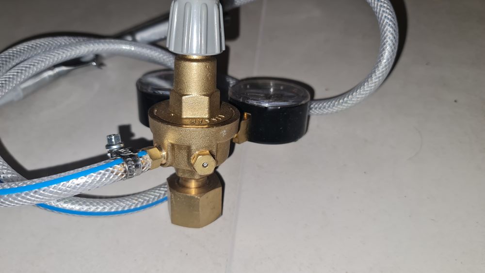 Reduktor do CO2 argon hel balony