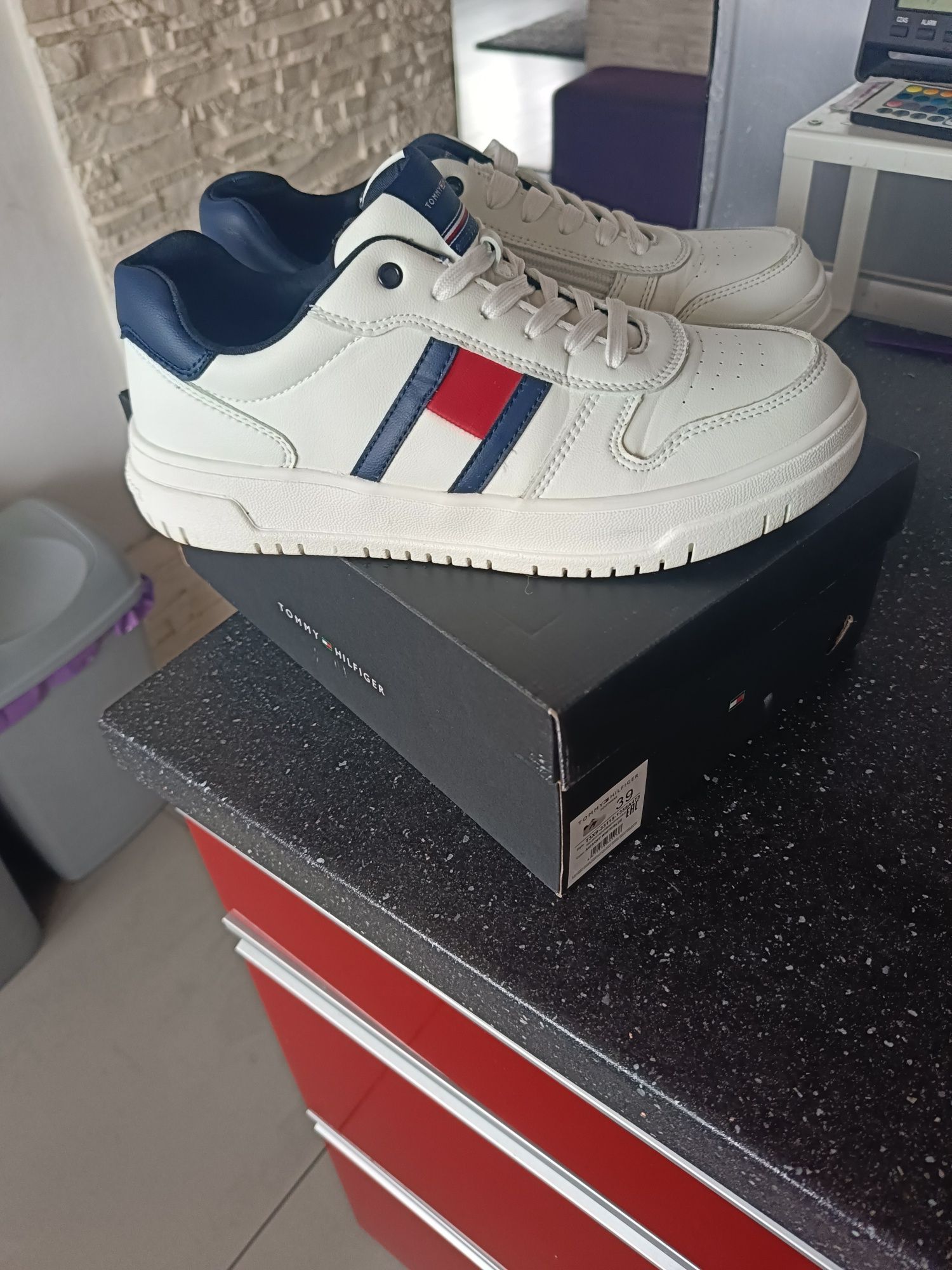 Sneakersy damskie Tommy Hilfiger