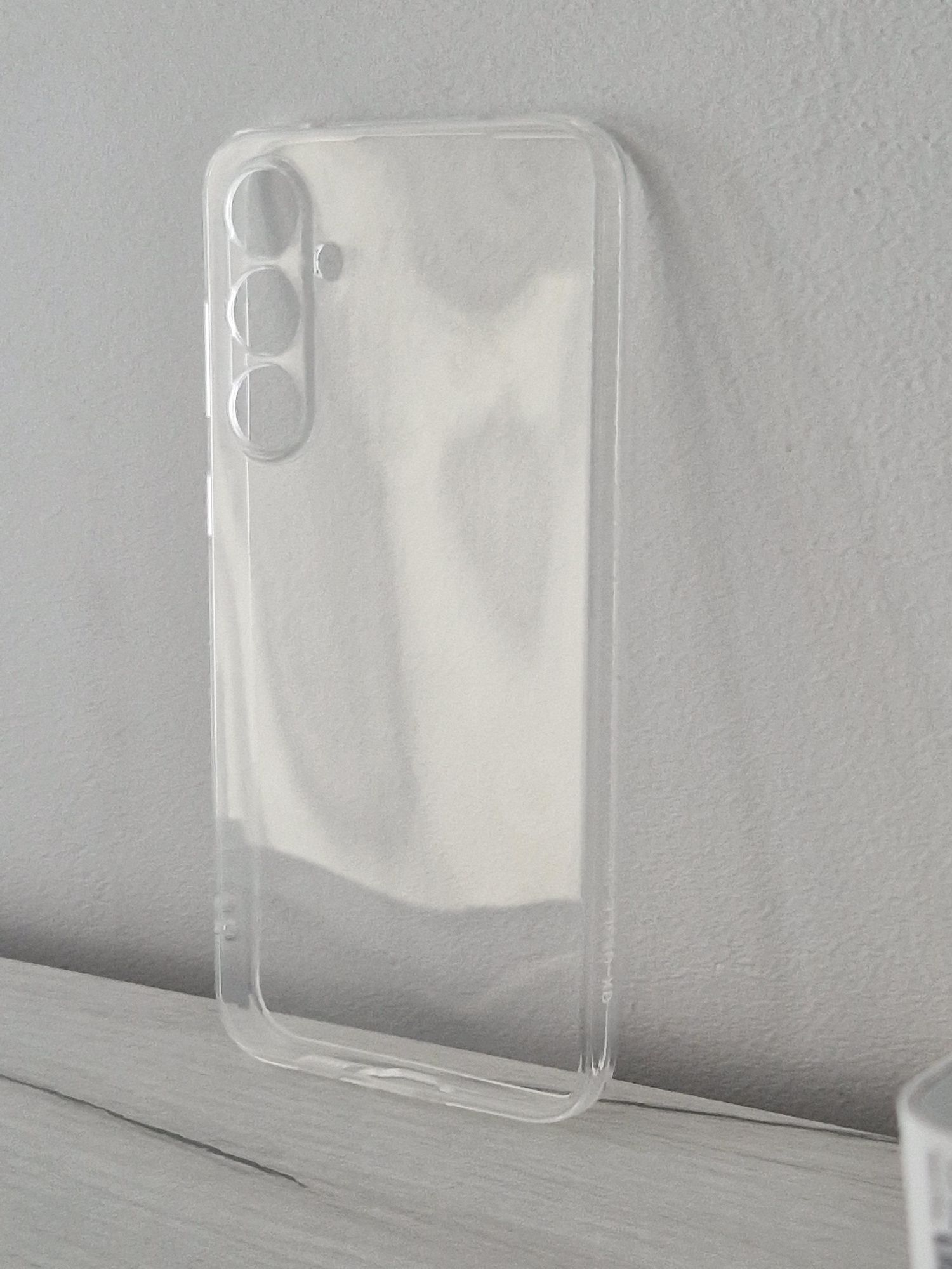 Ultra Clear 1mm Case do Samsung Galaxy S23 FE Przezroczysty