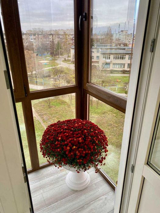 Пропоную до продажу 2-кімнатну квартиру з сучасним ремонтом в Каневi