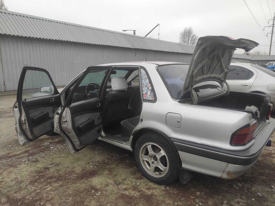 Mitsubishi Galant VI 1988