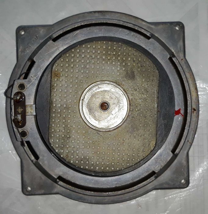 Продам динамик  10ГД-306-32,  0,5 ГД-31, колонки "Маяк" 15АС-222