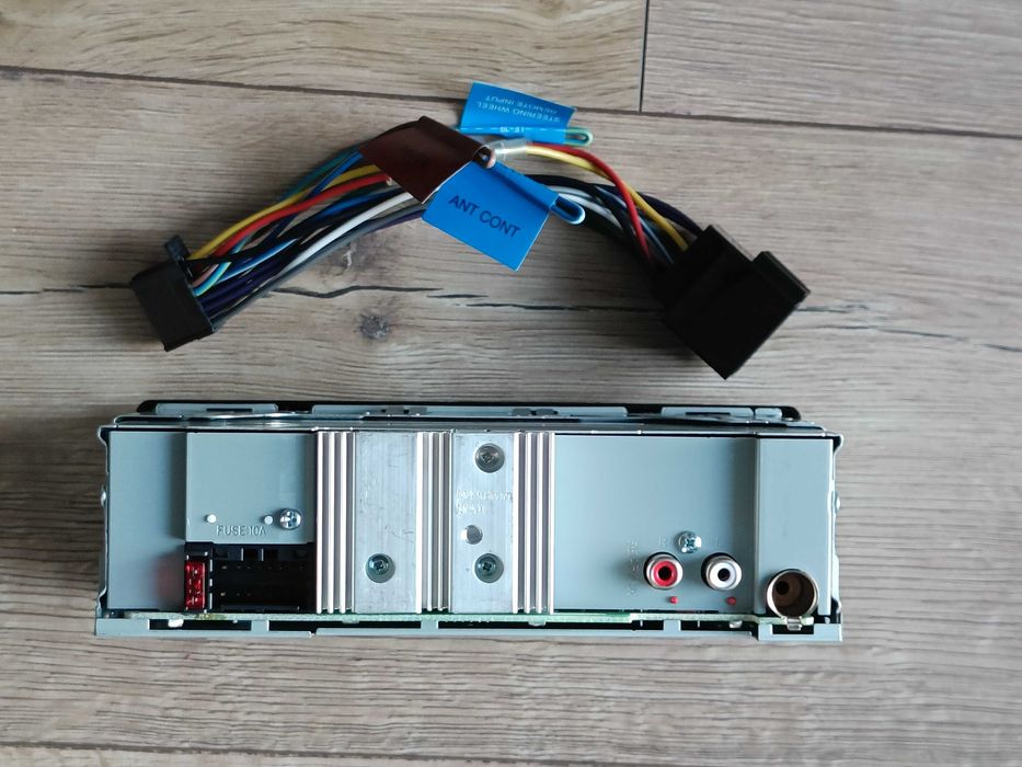 Kenwood KMM-105AY radio USB MP3 AUX