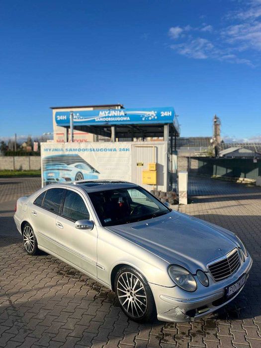 Mersedes W211 Rok 2003