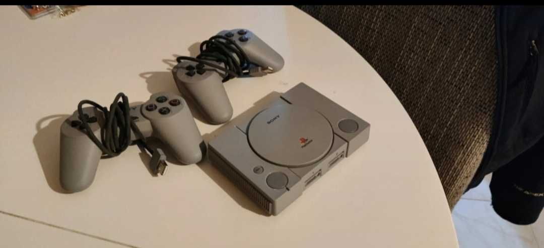 PS1 - Play Station One - versão comemorativa
