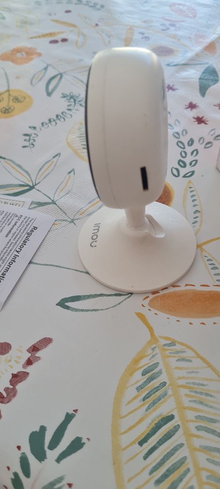 Camera wifi com base magnética