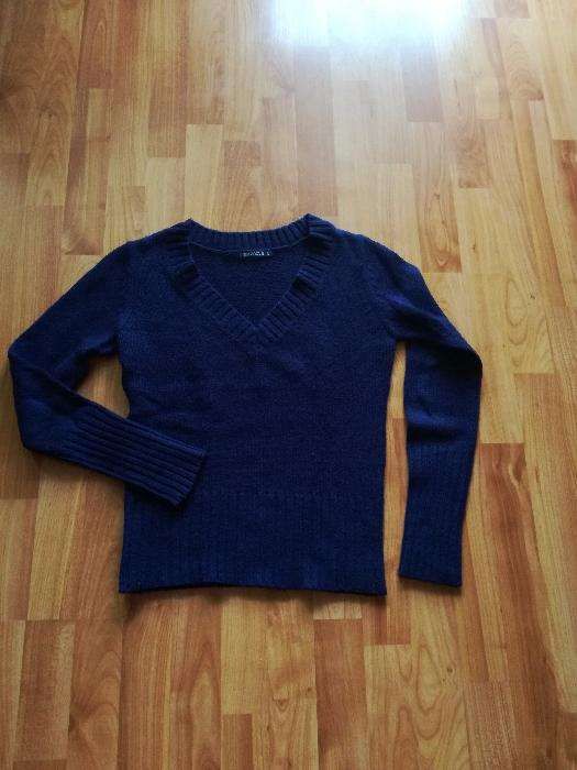 Granatowy ciepły sweter TERRANOVA S