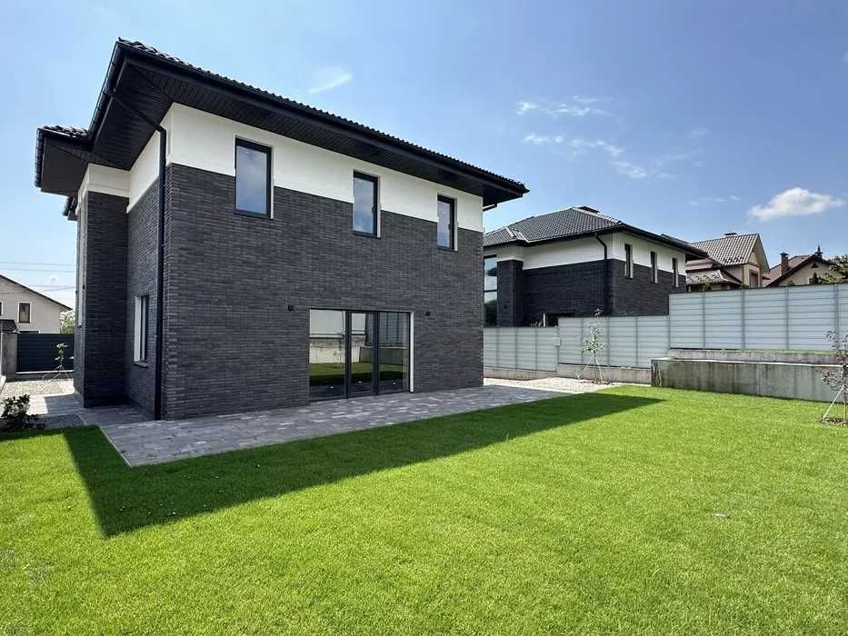 Продаж якісно побудованих БУДИНКІВ Стоянка 2. закрита територія  ГАЗ