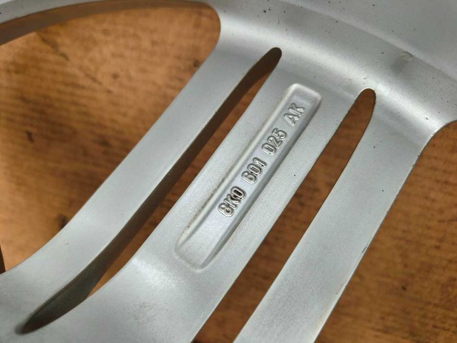 5x112 Alufelgi R19 AUDI Pompei A4 B8 B9 B7 A6 C7 C6 C8 A3 8V ET43 8.5j