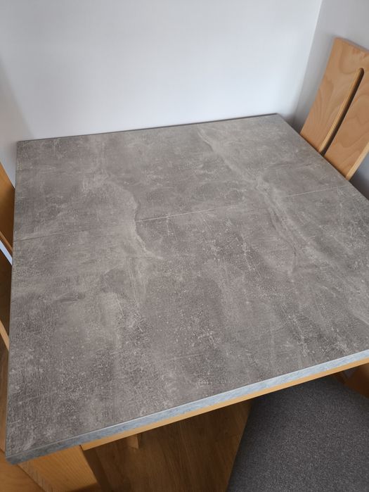 Stół rozkładany krzesła kolor buk szary