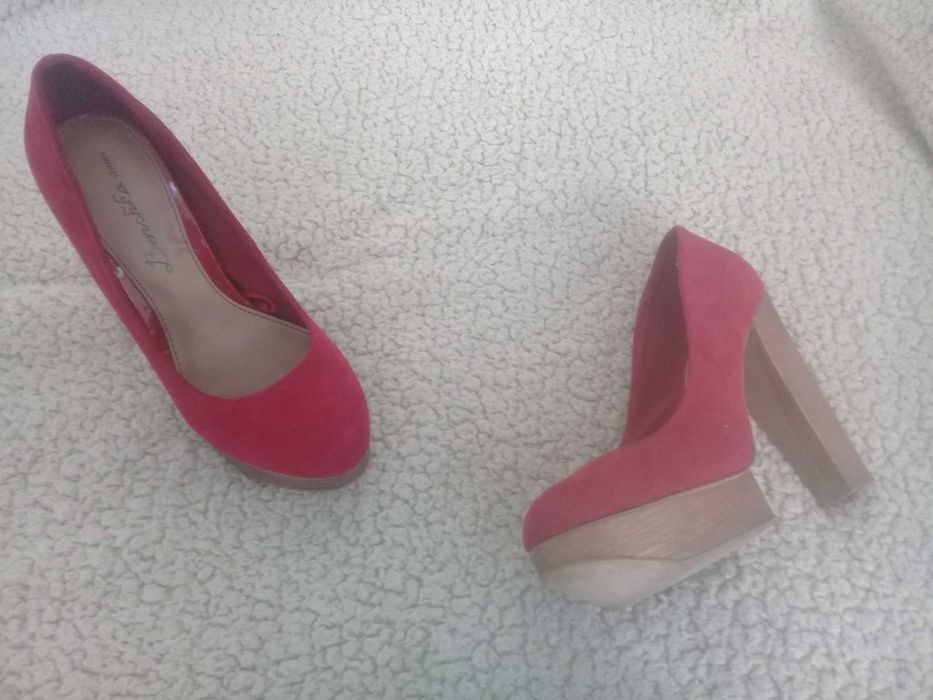 Sandálias e botas