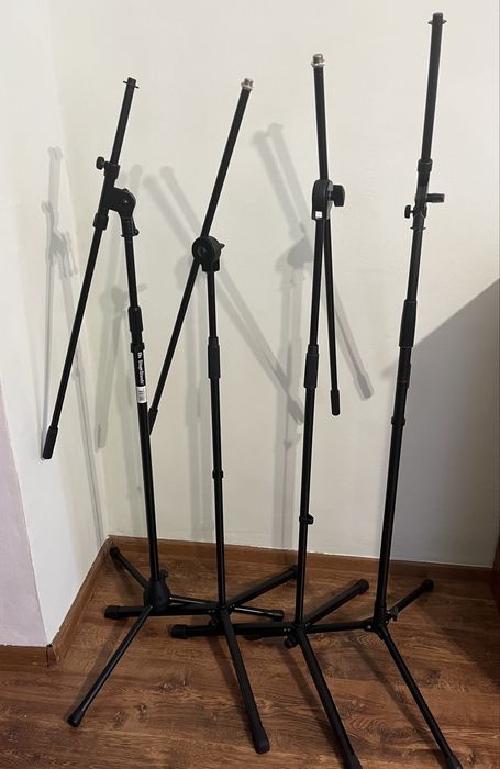 Продам стойки для мікрофонів 4шт