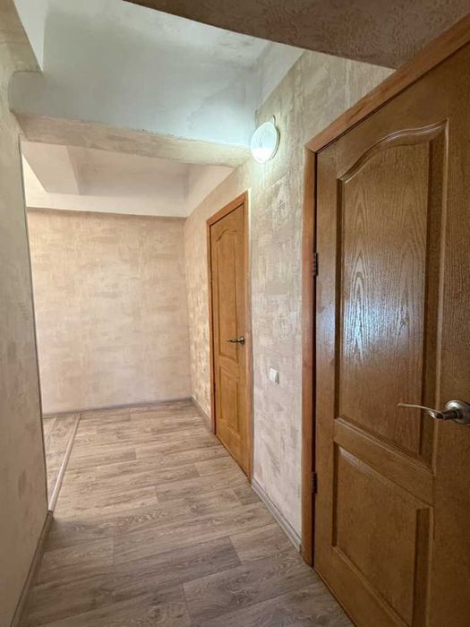 2к! квартира в ЦЕНТРІ, 3/5 поверх, 48 м2, цегла, залишається все!