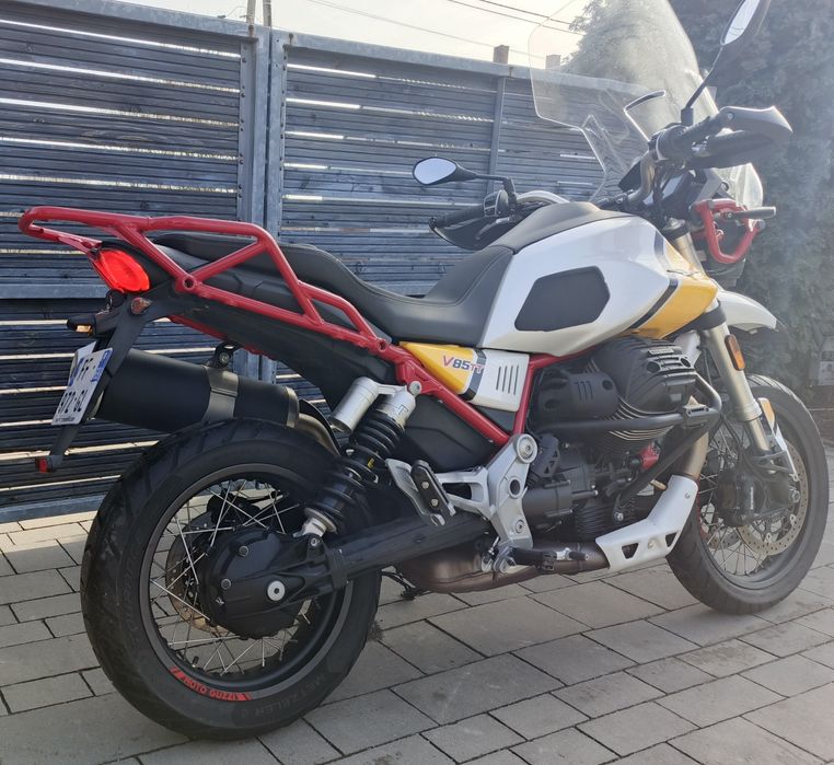 V85TT moto guzzi zamiana. minimalny przebieg