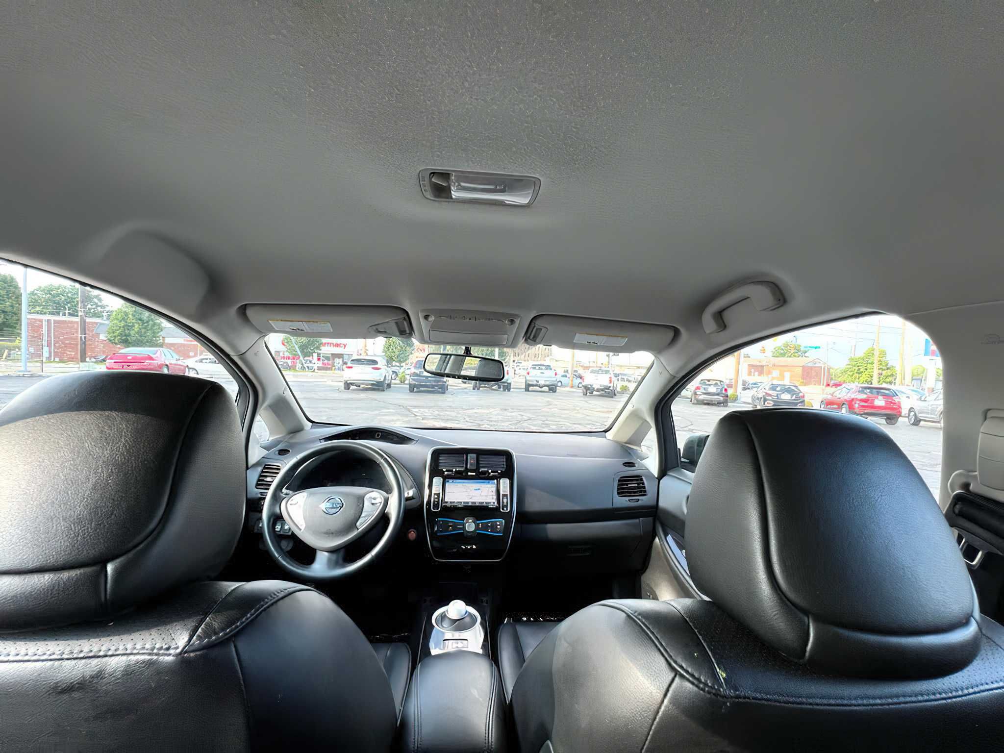 2017 Nissan LEAF SL