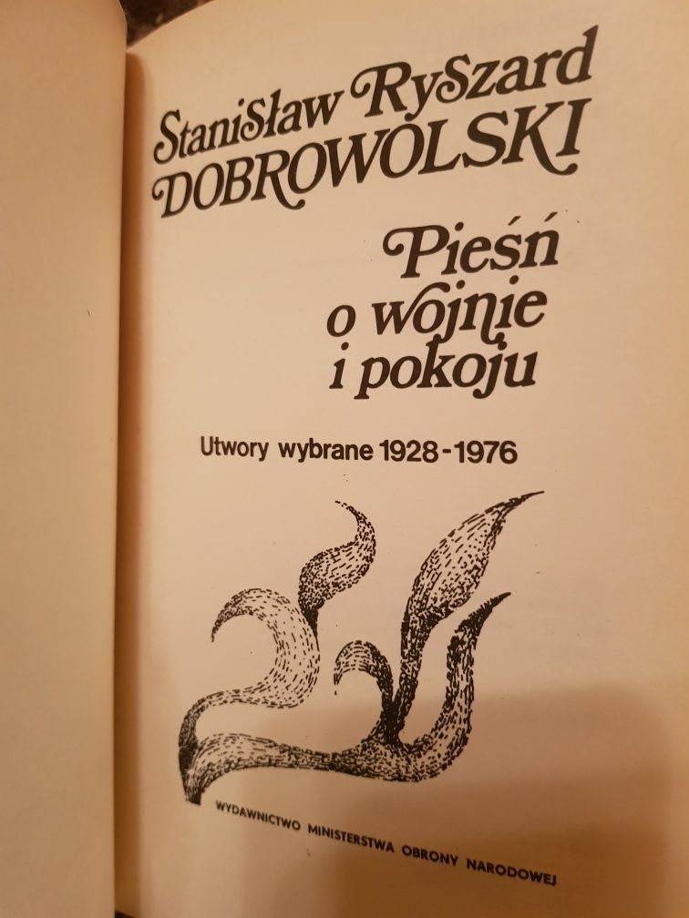 S.Ryszard Dobrowolski Pieśń o wojnie i pokoju MON 1978